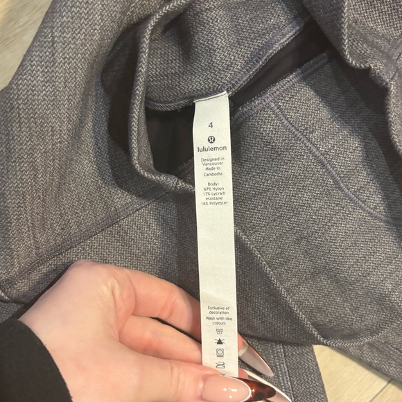 LULULEMON LEGGINGS 🩶 - Picture 5 of 6